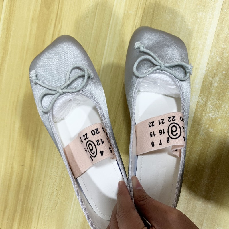 Women'S Fashion Shoes - รองเท้าแมรี่เจนผู้หญิงแบบใหม่ ดีไซน์สวยงาม หัวมน ส้นเตี้ย แฟชั่นสำหรับผู้หญิง รองเท้าส้นแบนแบบเรียบง่าย